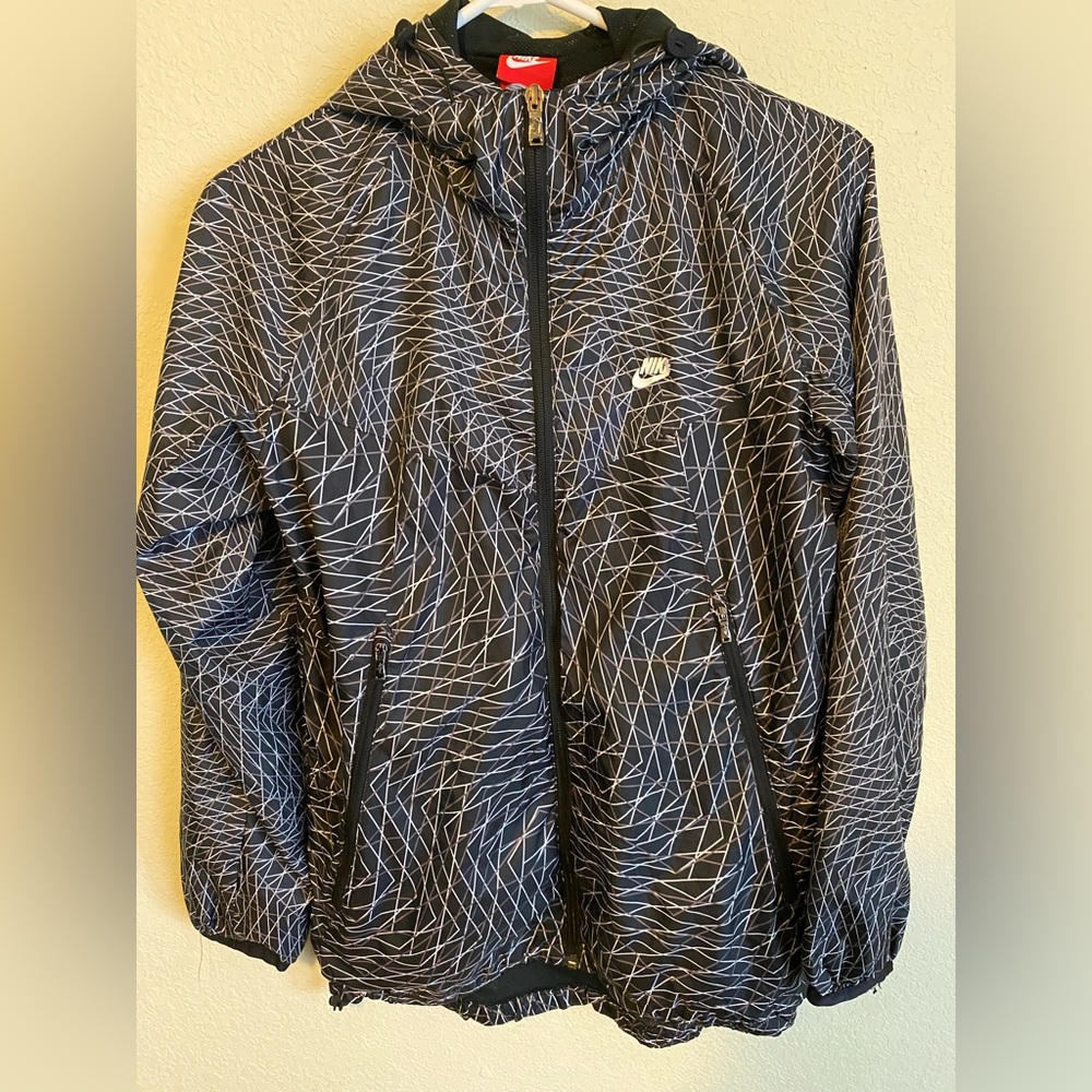 Nike Sportswear Windbreaker Shell Jacket small black grey white